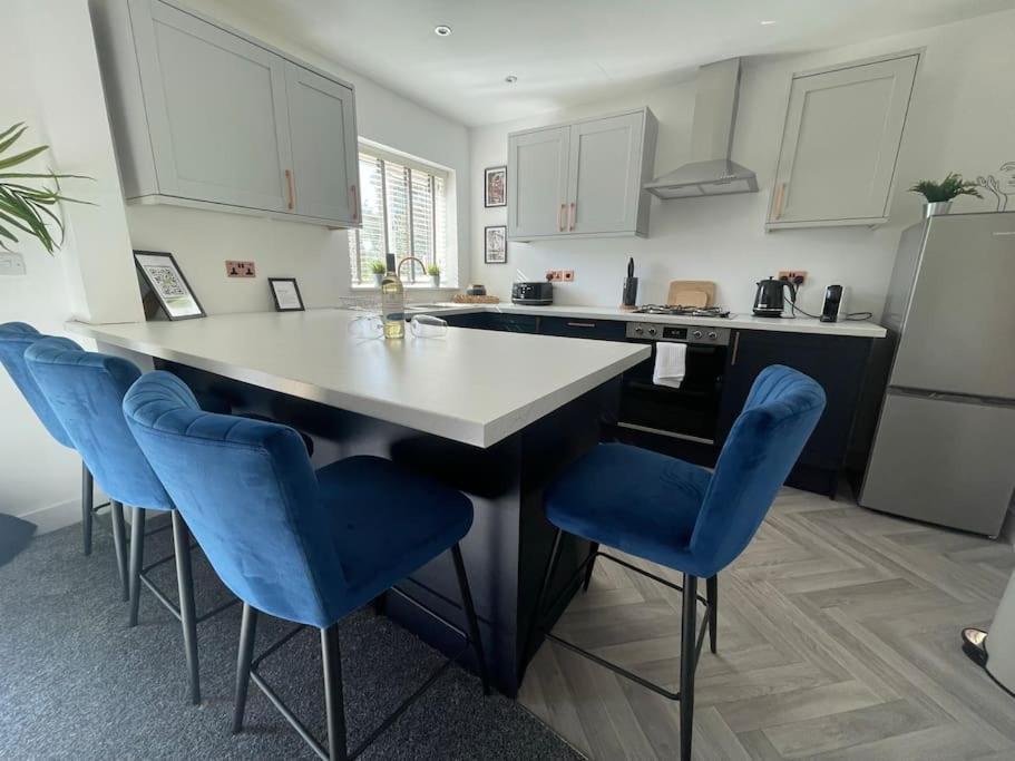 Perfect For Contractors With On Site Parking Villa Brierley Hill Dış mekan fotoğraf